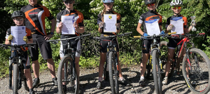 29. Meininger Radrennen und Schwarzwälder CC-Cup Treppchenplatz für den UFC Ellingen bei den Schülerinnen U13