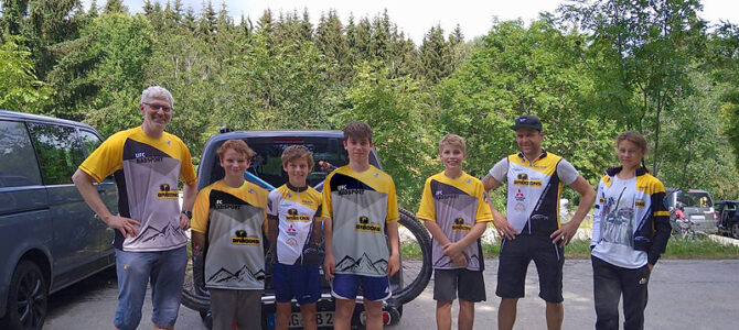 Spaß auf schnellen Trailabfahrten im Bikepark Geißkopf