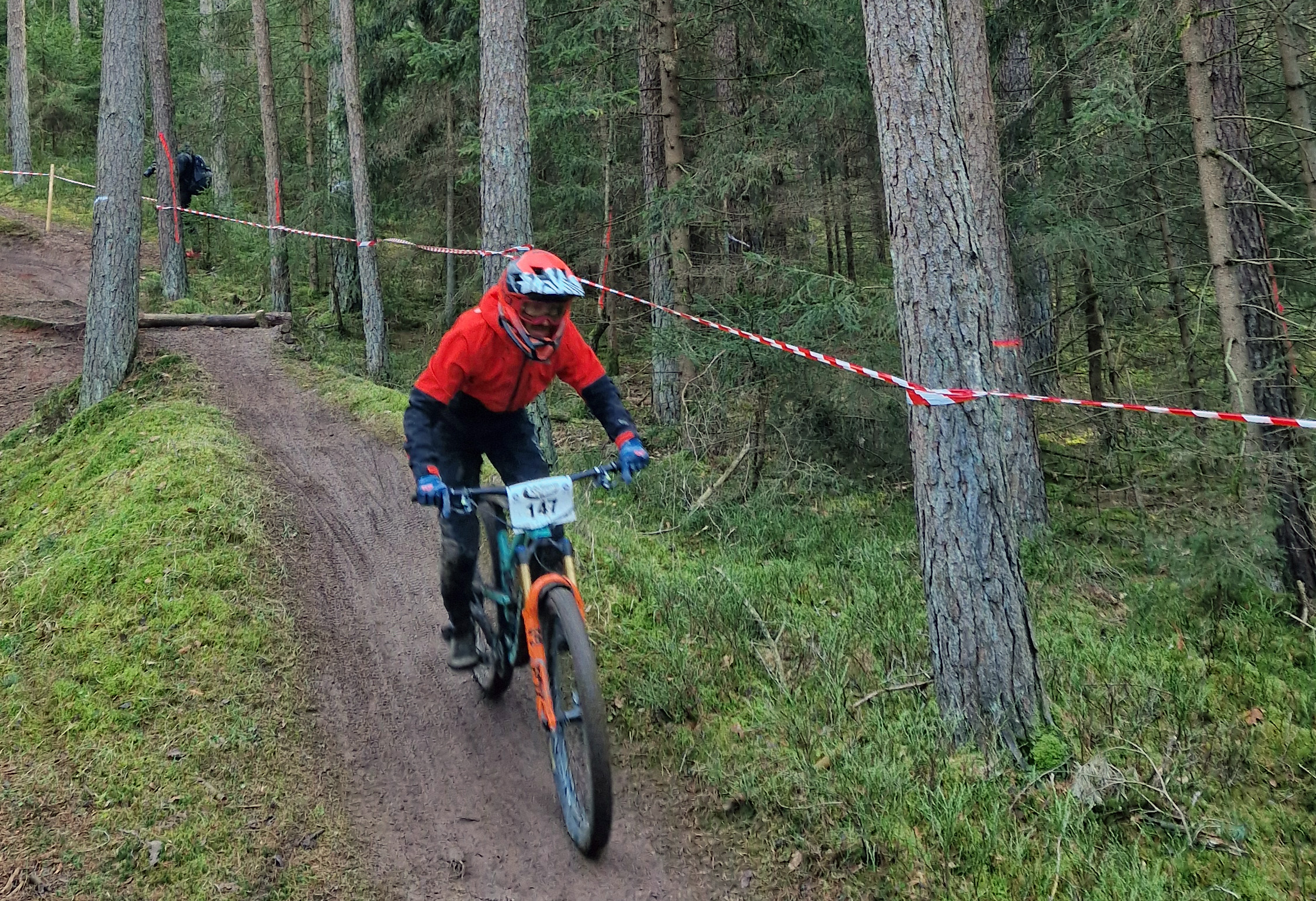 WalzerCup 2024: Mega Stimmung beim Mountainbike-Rennen am 4. Advent in Pleinfeld